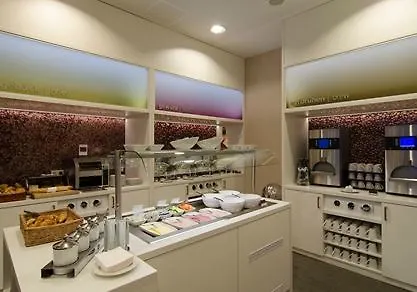 Hotel Hampton By Hilton Center, Bavaria